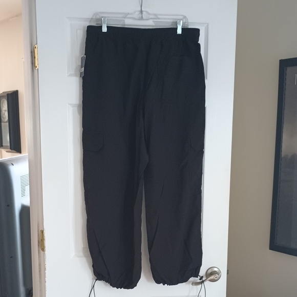 Lucky Brand Women's Black Cargo Pants, L - Picture 5 of 9